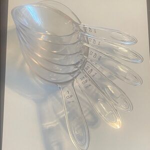 Pampered Chef Clear Measuring Cup Set